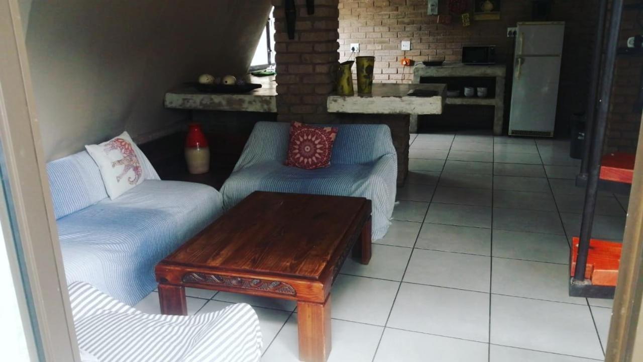 Hostel Tsumeb Backpackers&Safari Exterior foto