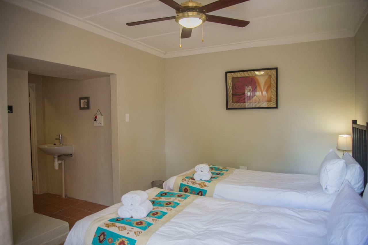 Hostel Tsumeb Backpackers&Safari Exterior foto